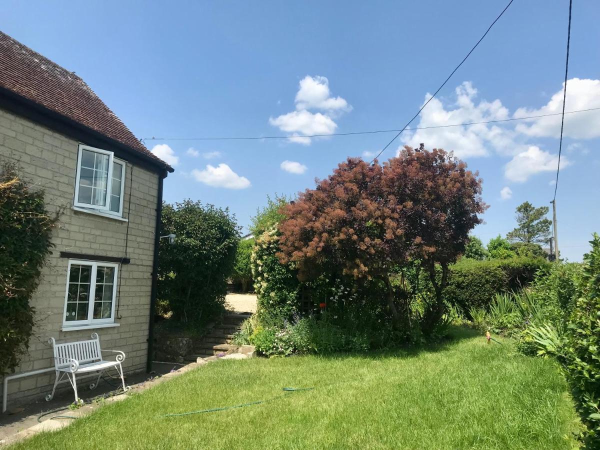 Charming Modernized Country Cottage Near Mere, Wiltshire Mere  Kültér fotó