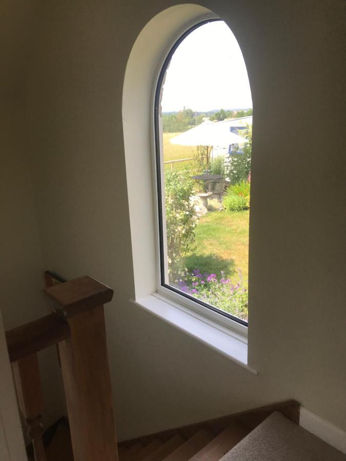 Charming Modernized Country Cottage Near Mere, Wiltshire Mere  Kültér fotó